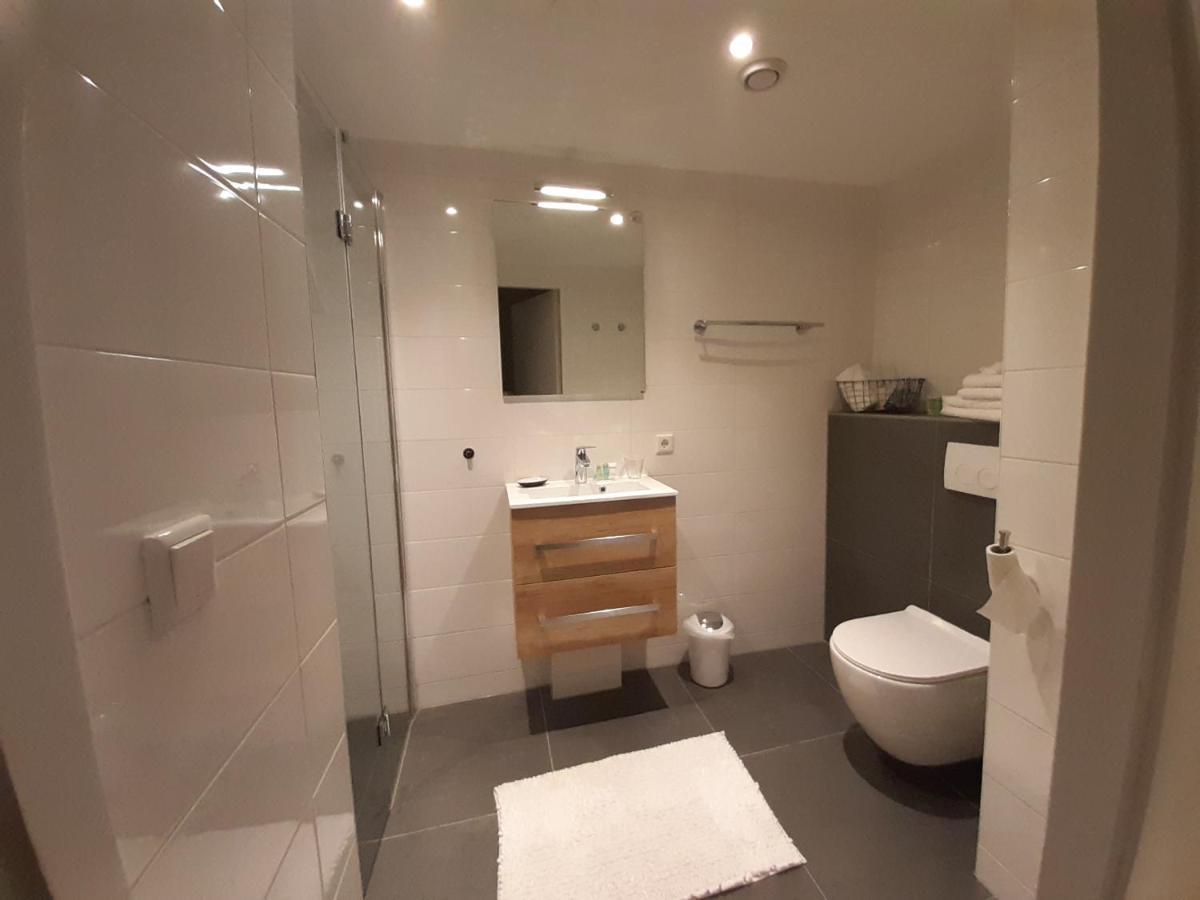 B&B Het Klontje Vriescheloo Ngoại thất bức ảnh